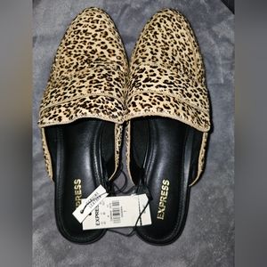 NWT Express Cheeta Loafers